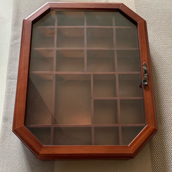 ❤️SOLD❤️Octagon Shaped Glass Door Curio Cabinet Wall Mounted or Freestanding